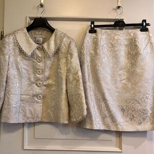 Vintage embroidered formal white Brocade Jacket and Skirt Set